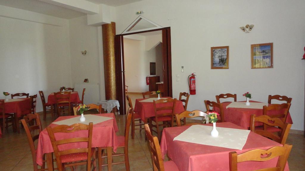 Hotel Kastro Sérvia Exterior photo